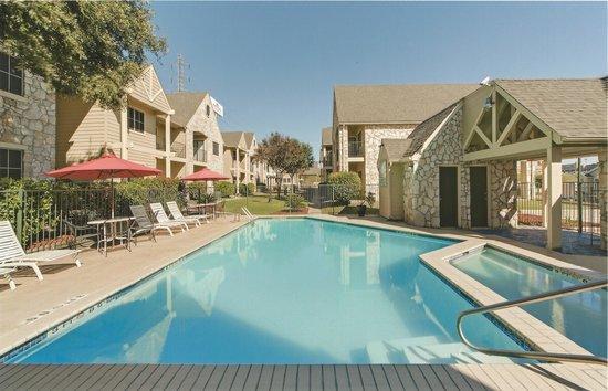 Navona Live Oak Hotel San Antonio Exterior photo